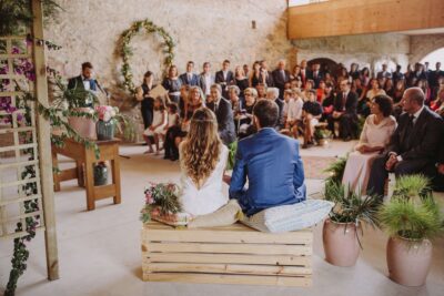 los milenials se casan en casa
