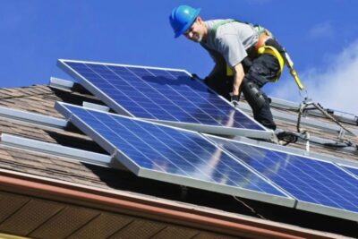 que autoconsumo fotovoltaico es mas rentable con o sin conexion a red
