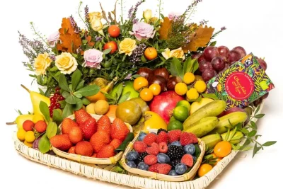 frutas de primavera que tienen que estar si o si en tu cesta